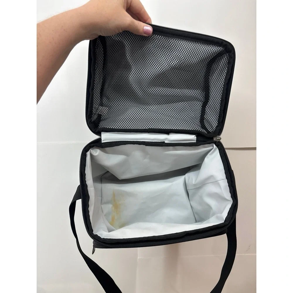 Carhartt black lunchbox (9x10) insulated with Strap
